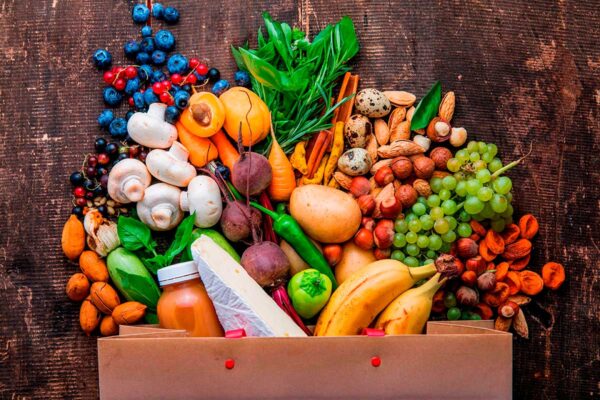 imagen de Fotomural variedad frutas y hortalizas en decoracionesenvinilo.com