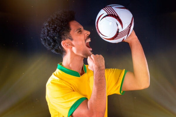 imagen de Fotomural jugador celebrando en decoracionesenvinilo.com