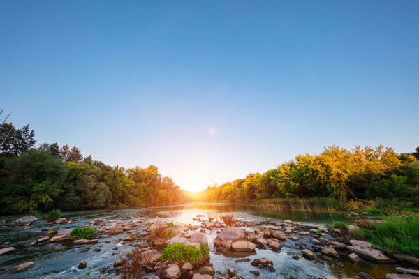 imagen de Fotomural río en amanecer en decoracionesenvinilo.com