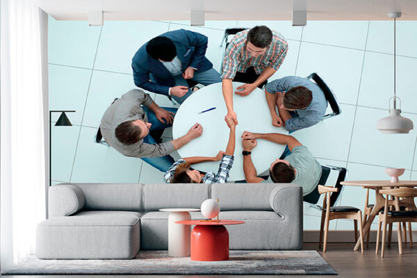 imagen de Fotomural reunión amigos en decoracionesenvinilo.com