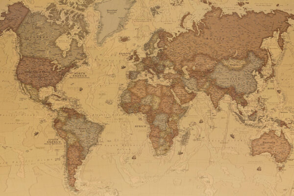 imagen de Fotomural mapa mundo antiguo en decoracionesenvinilo.com