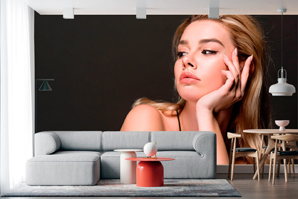 imagen de Fotomural modelaje en decoracionesenvinilo.com